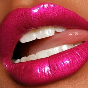 NEW Melt Cosmetics Metal Gloss in Lurk